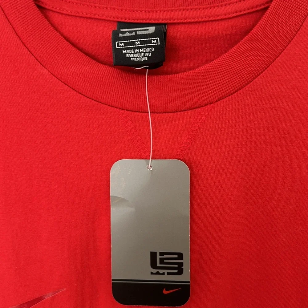 Nike LeBron James tee - Picture 4 of 4